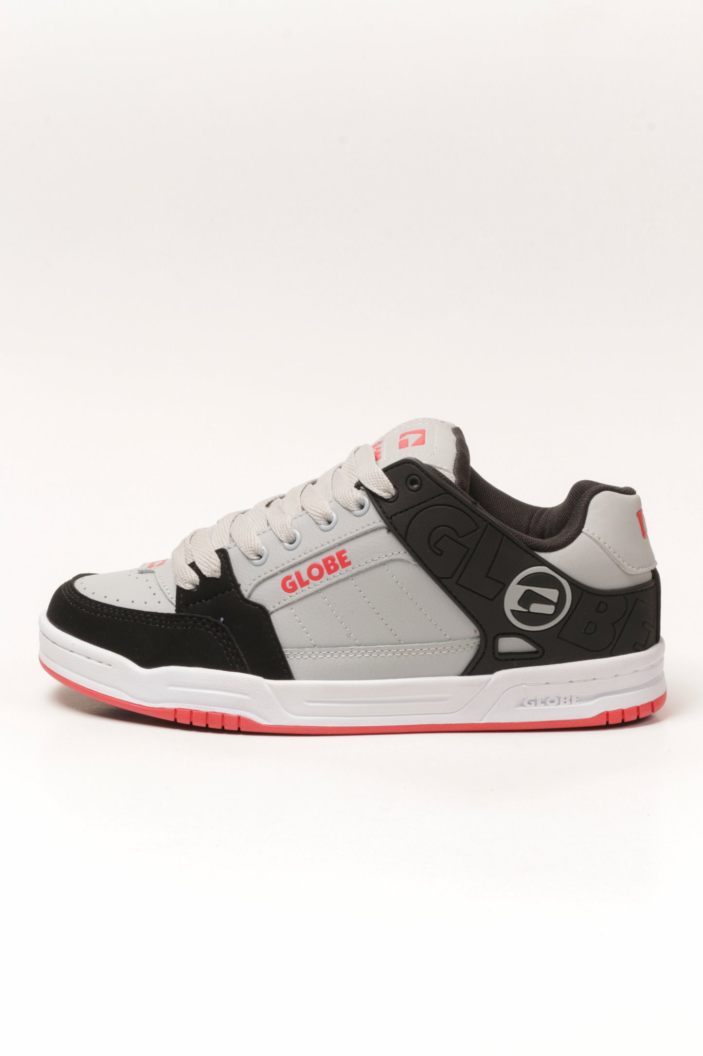 TENIS GLOBE TILT