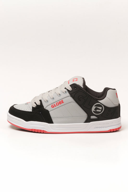 TENIS GLOBE TILT